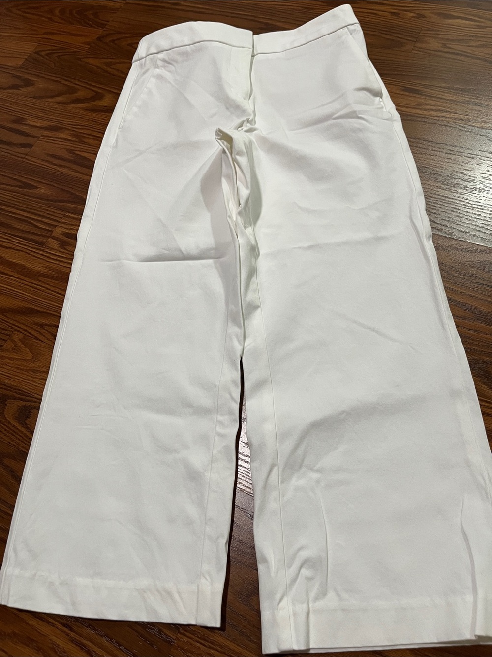 LOFT White Cropped Wide-Leg Pants size 4